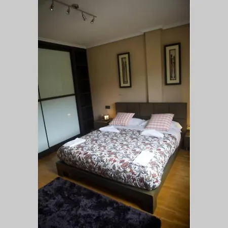 Magnifico Duplex,+ Free Parking+ Piscina * Bakio